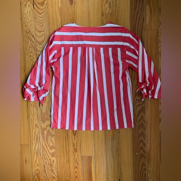 Trina Turk Bees Knees Top - Picture 11 of 11